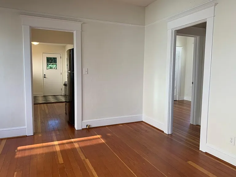 4920 SE Franklin St — Photo 16