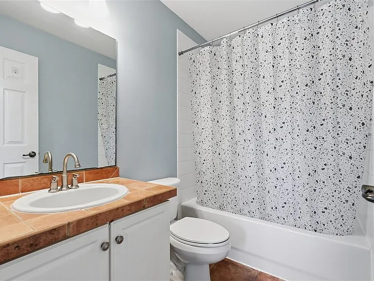 2505 Harn Blvd #1 — Photo 24