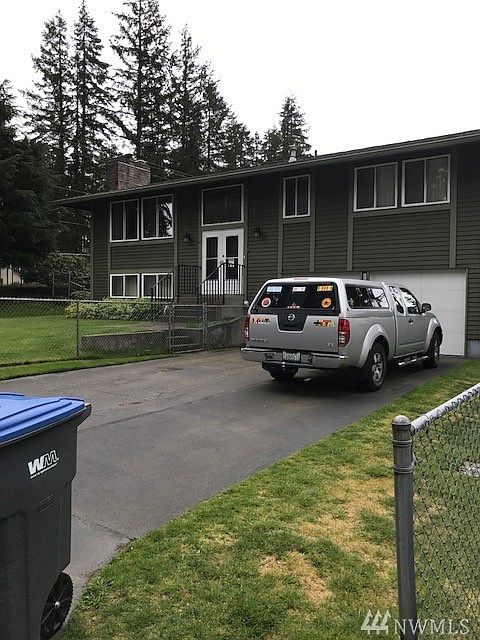 1st image of 3180 SE Travera Dr