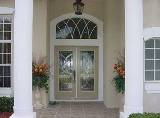 1307 Golf Course Pkwy, Davenport, FL 33837