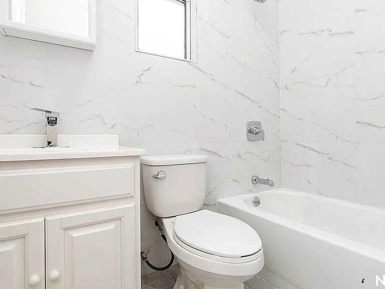 161 Havemeyer St #4B — Photo 11