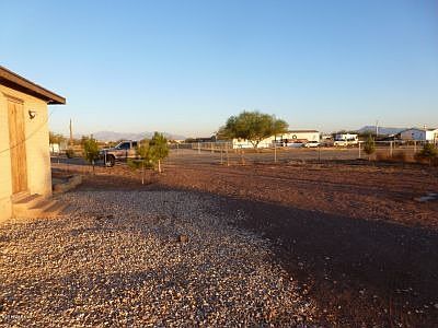 4th image of 10041 N Volk Ave