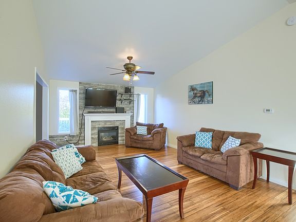 3rd image of 8219 203rd Street Ct E