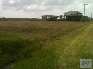 1019 Boyt Rd, Port Bolivar, TX 77650