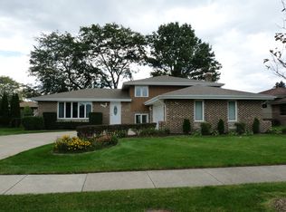 8353 Cristina Ave, Orland Park, IL
