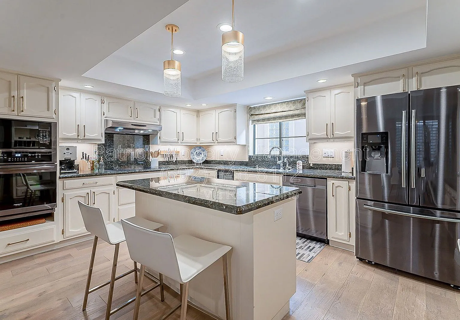 3 bed, 2.5 bath, 3047 sqft, $7,000 — Photo 4