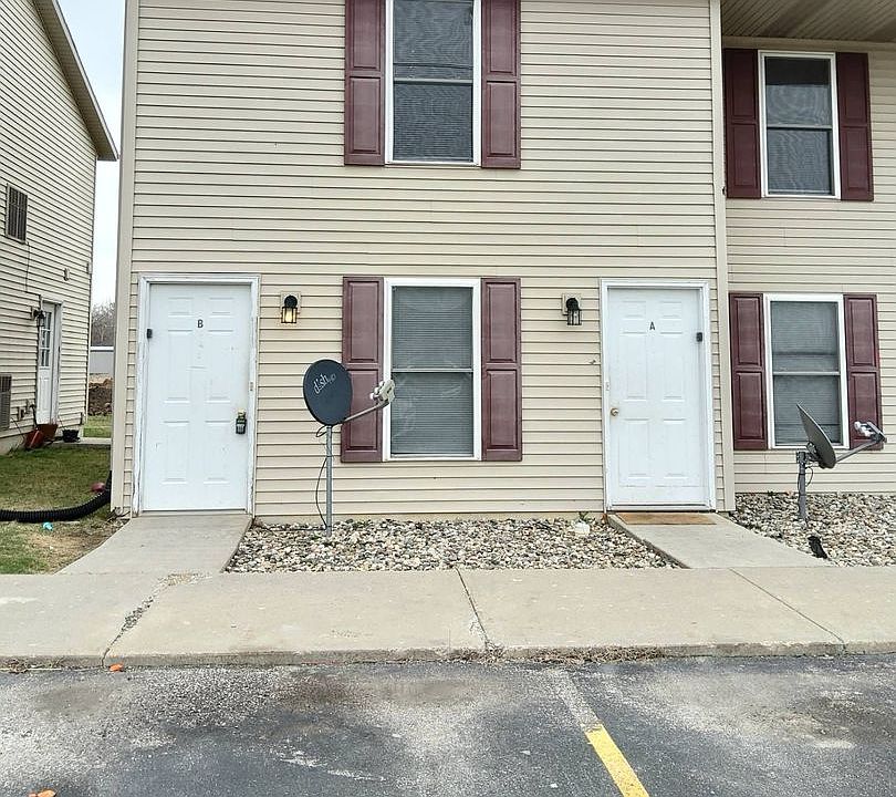 1st image of 251 Woodridge Ct APT B