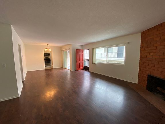 3rd image of 11911 Gorham Ave APT 5