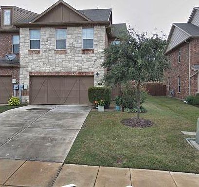 2nd image of 387 Dublin St
