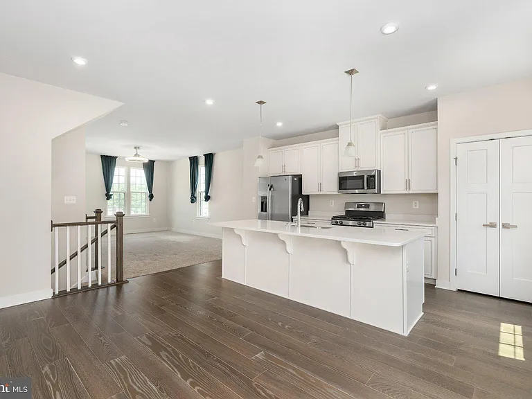 1000 Alum Spring Rd — Photo 10