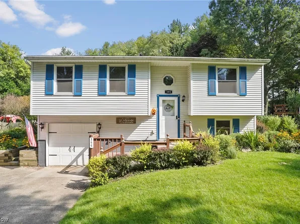 395 Adamle Dr, Kent, OH 44240
