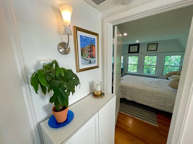 1309 N Glebe Rd — Photo 49