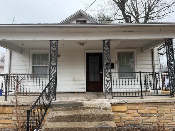 129 S Griffin St, Danville, IL 61832