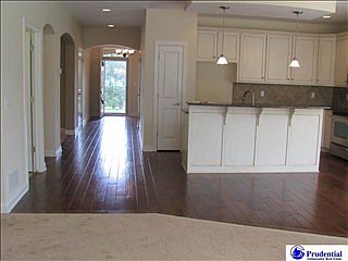 3rd image of 1018 S 188th Ct