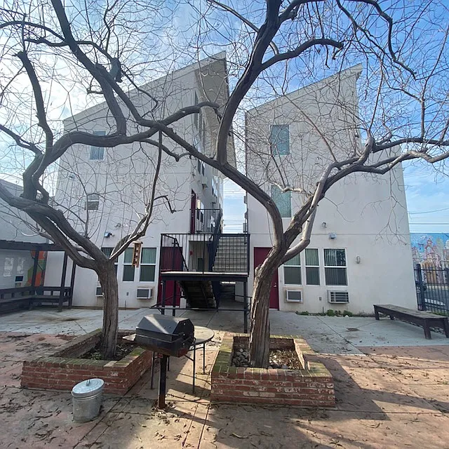 1841 Fulton St — Photo 2