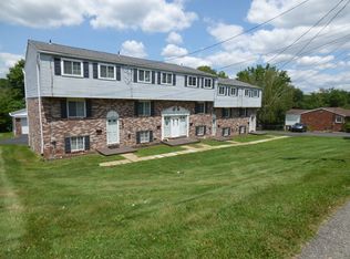 210 Spring St, Oakdale, PA 15071