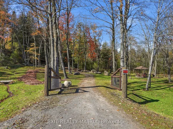 0 Sandy Hill Rd, Champlain, ON K6A 2R2