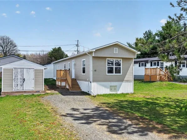 13 Raworth Ave, Moncton, NB E1H 1C1