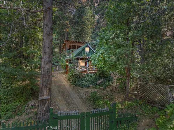 22175 Pine Dr, Cedarpines Park, CA 92322