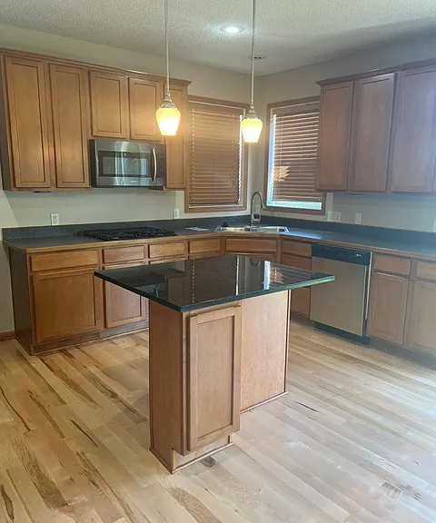 13559 Athena Way — Photo 27