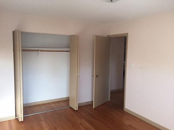 4th image of 7432 N Harlem Ave