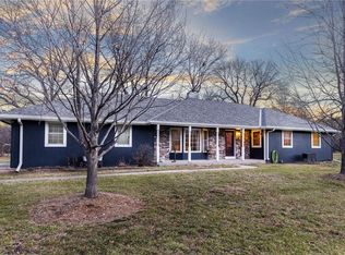 28802 E 245th St, Harrisonville, MO 64701