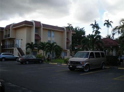 2nd image of 3901 SW 109th Ave #2-B