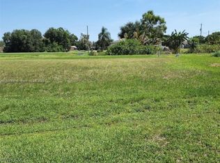 828 Thatcher Blvd, Moore Haven, FL 33471