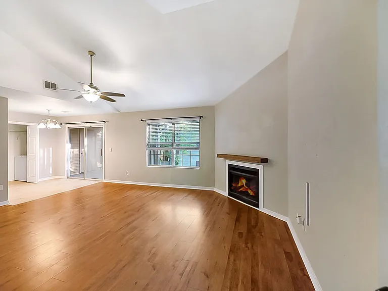 7911 Windfern Ct #F — Photo 4