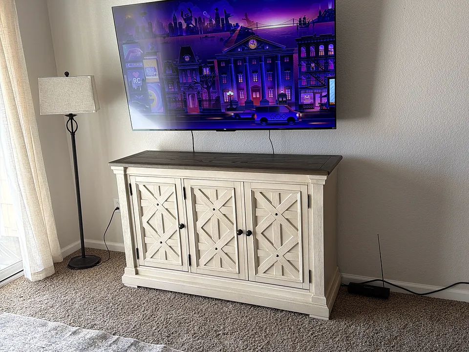 65" TV