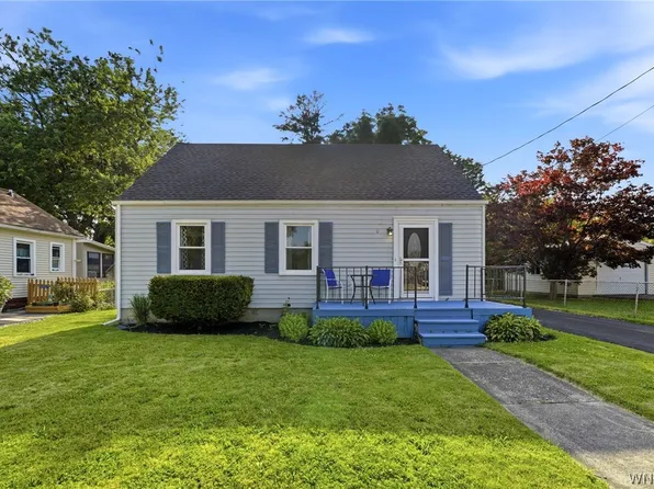 314 71st St, Niagara Falls, NY 14304
