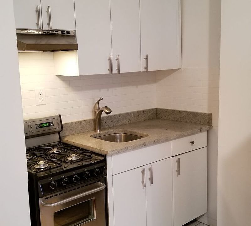 1st image of 27 Jones St APT 4C