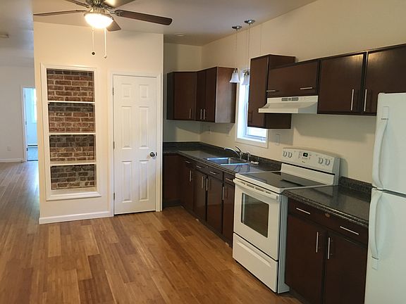 2nd image of 31 Plum Ave