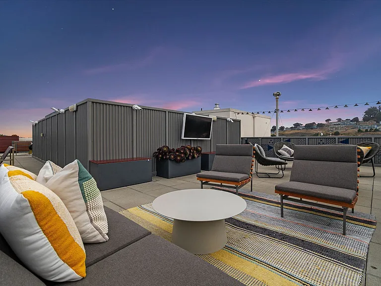 Windsor at Dogpatch was designed with outdoor community spaces in mind