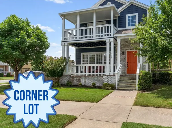 535 N Tennyson Ln, Fayetteville, AR 72704