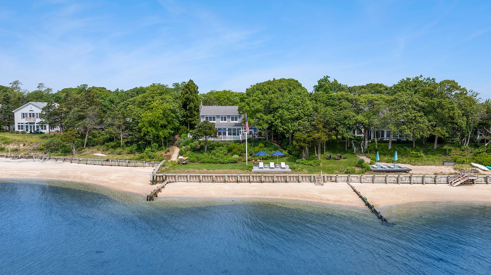 1497 Peconic Bay Blvd, Laurel