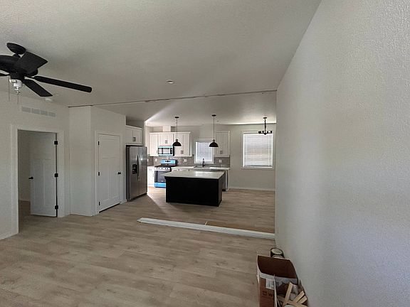 4th image of 3444 W Center St #5