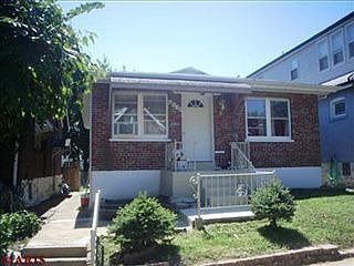 1st image of 4438 Wallace St