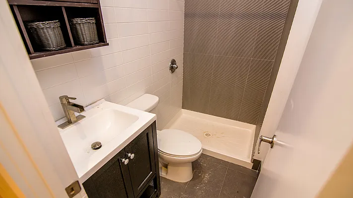 Rented by Nooklyn NYC LLC | media 22