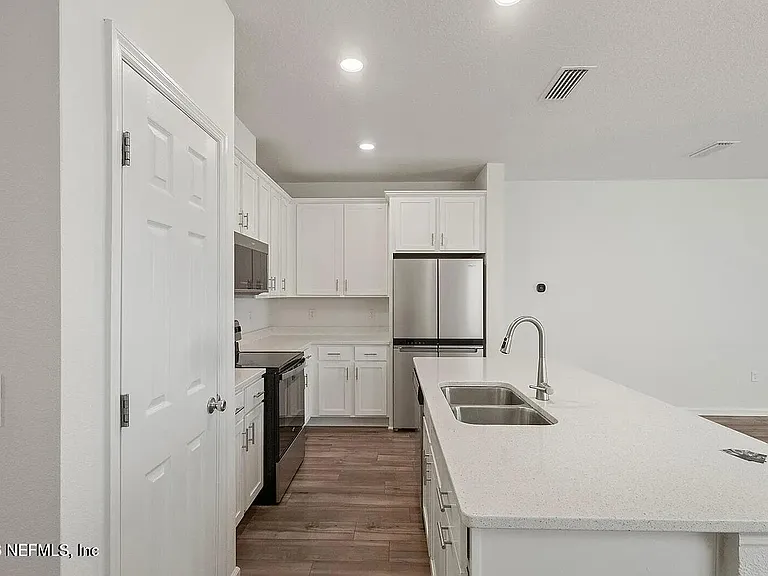 11865 Junegrass Rd — Photo 3