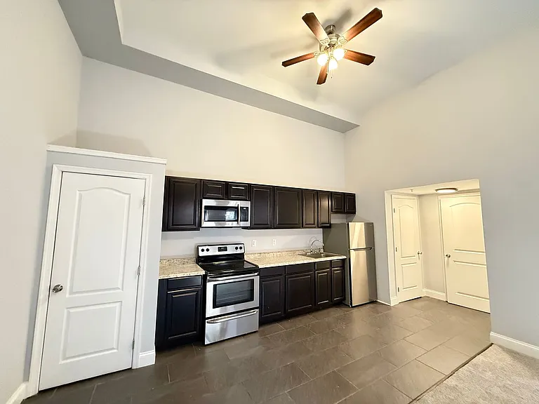 507 N Paca St — Photo 13