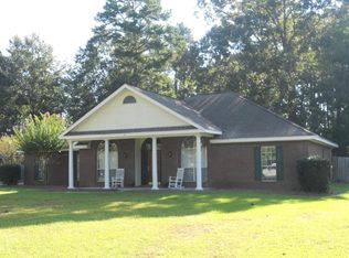 18 Madison Pl, Hattiesburg, MS 39402
