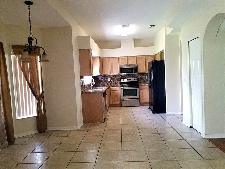 4978 Trinidad Dr — Photo 3