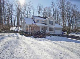 927 Redbud Rd, Blacksburg, VA 24060