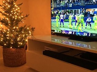 2223 46th Ave SW, Seattle, WA 98116