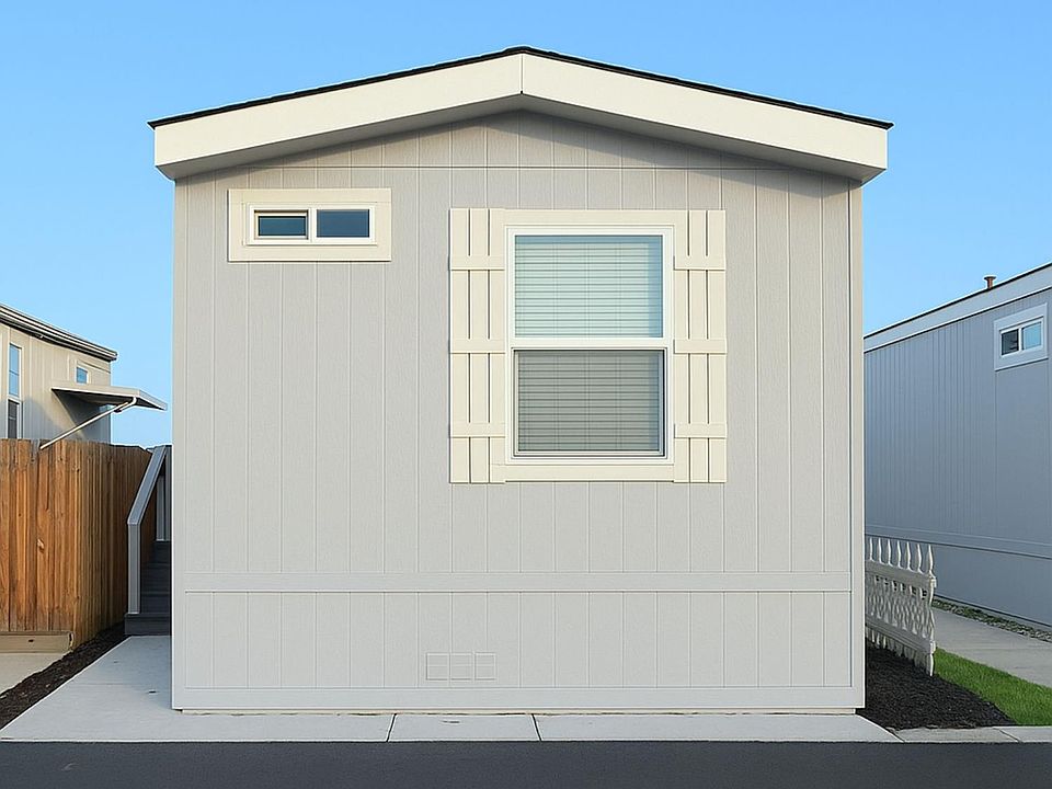 1st image of 880 E F St #8