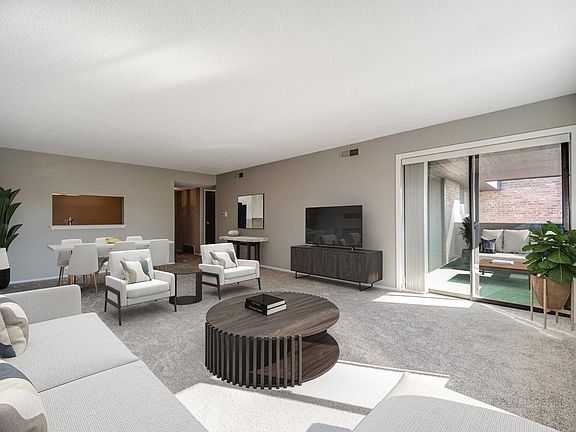 3rd image of 1265 N Sterling Ave Unit 206