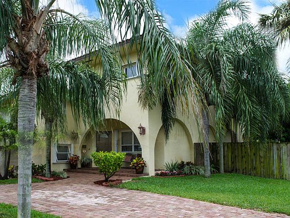 Front View - House view 1