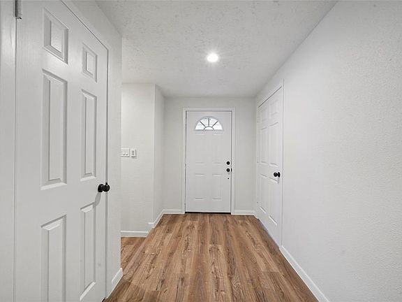 2nd image of 5330 Forest Timbers Drive