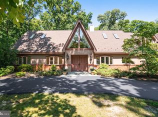 7207 Oriole Ave, Springfield, VA 22150